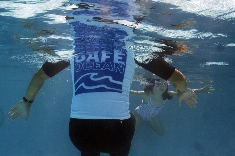 safe-ocean-cours-enfant-piscine-domicile-02