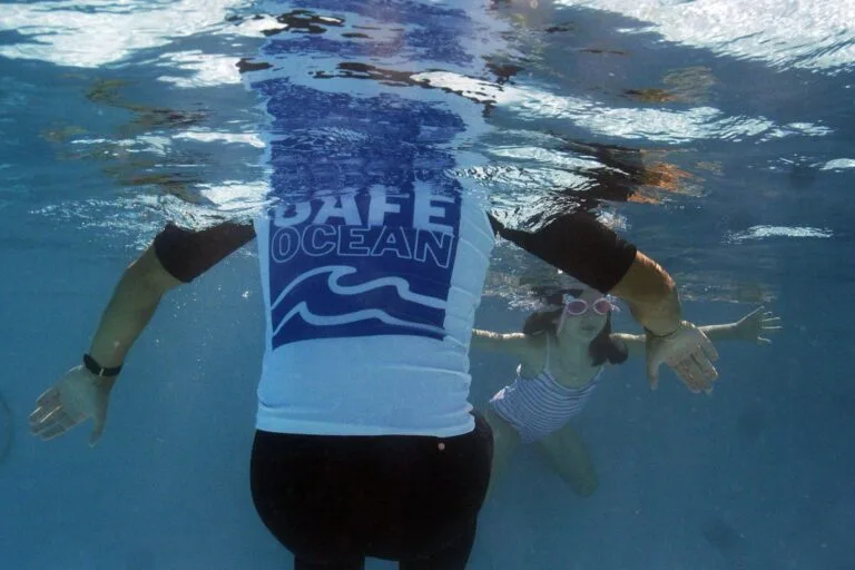 safe-ocean-cours-enfant-piscine-domicile-02
